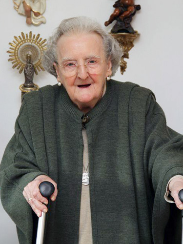 92 Cumpleaños de la Madre Trinidad de la Santa Madre Iglesia