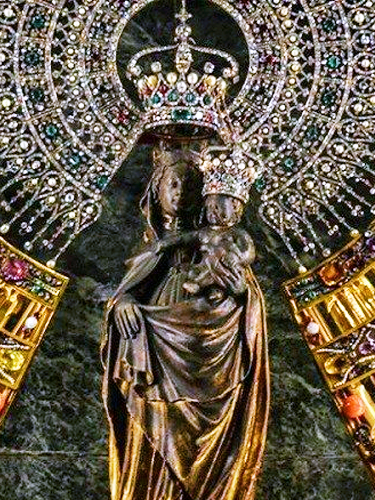 <h2>Ntra. Sra. Virgen del Pilar</h2><br>